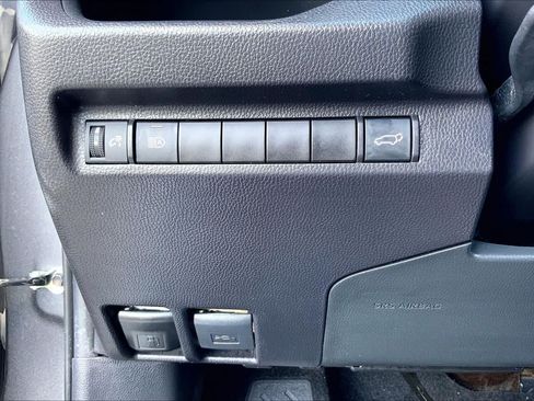Certified 2025 Toyota RAV4 XLE Premium FWD image 33