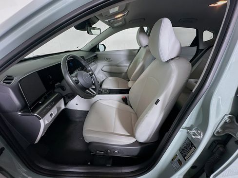 Used 2024 Hyundai Kona SEL FWD image 13