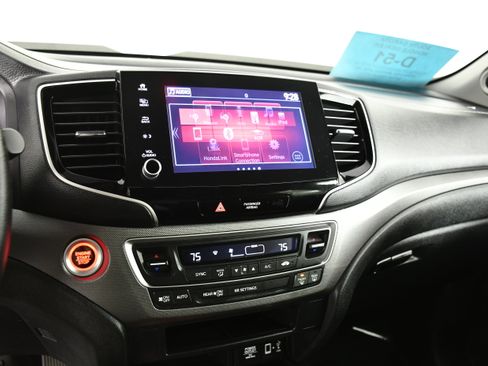 Certified 2023 Honda Ridgeline Sport image 26