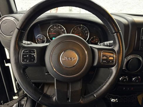 Used 2017 Jeep Wrangler Unlimited Sport w/ Quick Order Package 24S AWD/4WD image 19