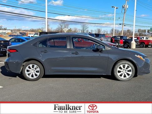 Certified 2024 Toyota Corolla LE image 7