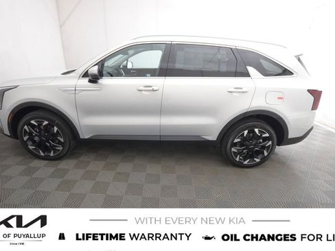 New 2026 Kia Sorento EX image 8