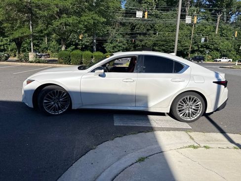 Used 2022 Lexus IS 300 AWD w/ Premium Package image 6