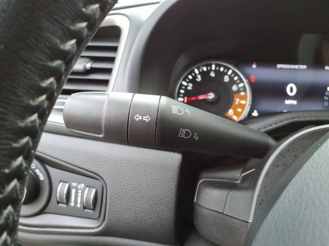 Used 2021 Jeep Renegade Latitude AWD/4WD image 22
