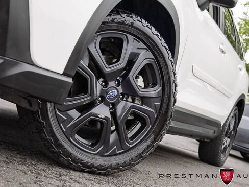 Used 2023 Subaru Ascent Onyx Edition AWD/4WD image 12