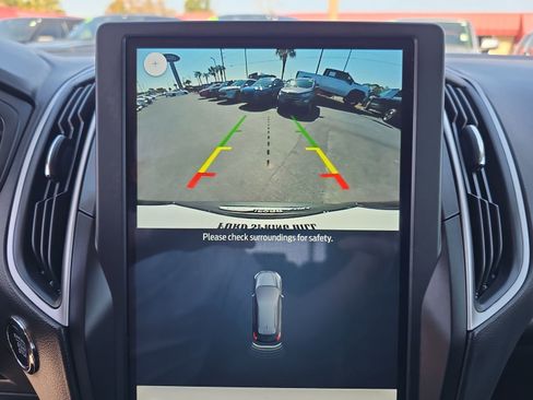 Certified 2024 Ford Edge SEL image 17