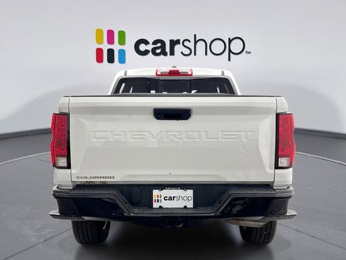 Used 2025 Chevrolet Colorado W/T image 4