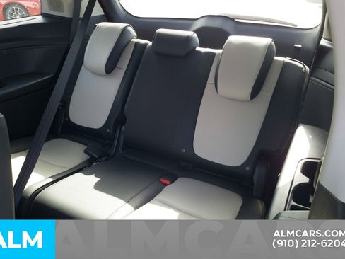 Used 2025 Honda Odyssey Elite image 22