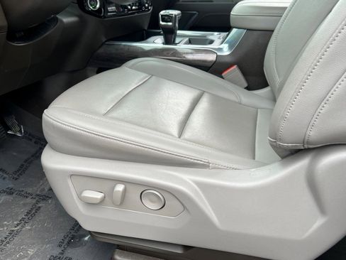 Used 2023 Chevrolet Silverado 1500 LTZ image 26