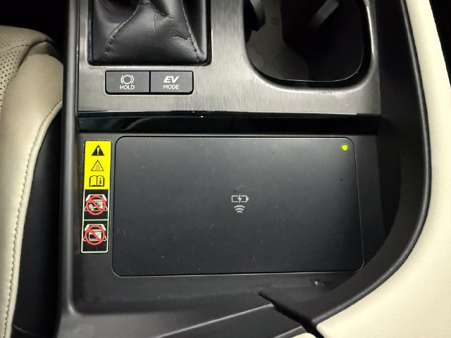 Used 2025 Lexus ES 300h w/ Technology Package FWD image 21