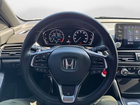 Used 2022 Honda Accord Sport image 13