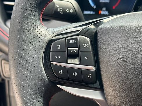 Certified 2025 Ford Explorer ST-Line w/ Premium Package AWD/4WD image 31