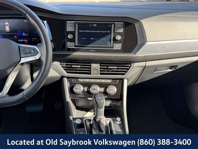 Certified 2023 Volkswagen Jetta SE FWD image 14