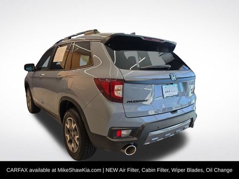Used 2022 Honda Passport TrailSport image 4