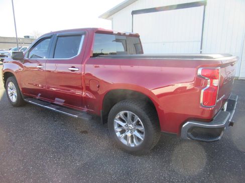 Used 2020 Chevrolet Silverado 1500 LTZ w/ LTZ Premium Package AWD/4WD image 7