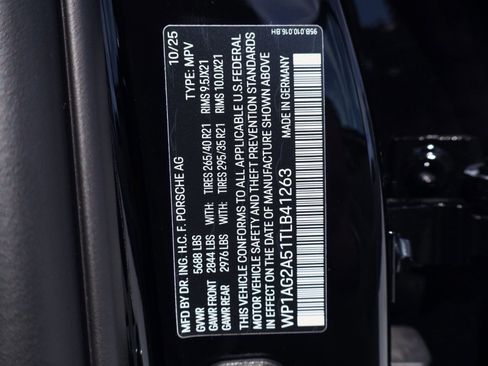 New 2026 Porsche Macan S image 29