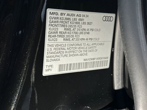 Used 2024 Audi SQ8 Prestige w/ Prestige Package image 29