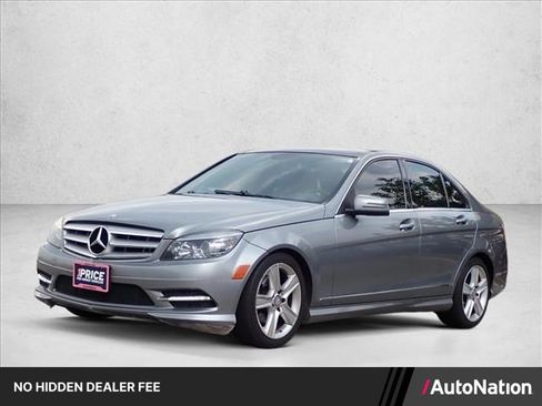 Used 2011 Mercedes-Benz C 300 4MATIC Sedan image 1
