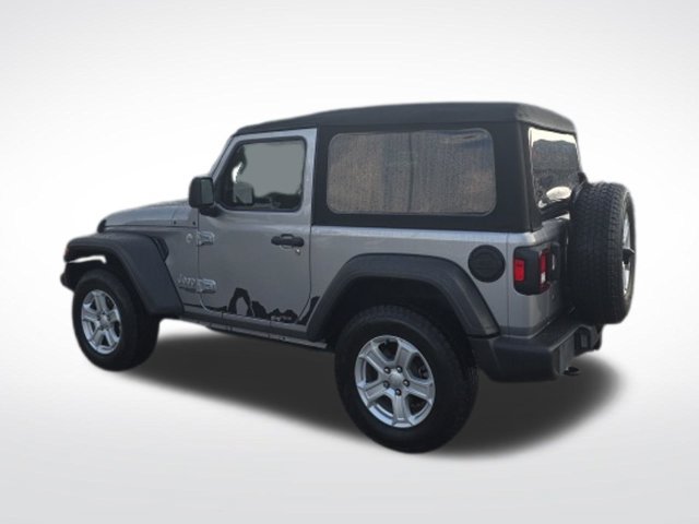 Used 2019 Jeep Wrangler Sport AWD/4WD image 5