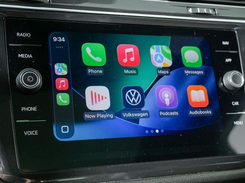 Used 2022 Volkswagen Tiguan SEL R-Line AWD/4WD image 16