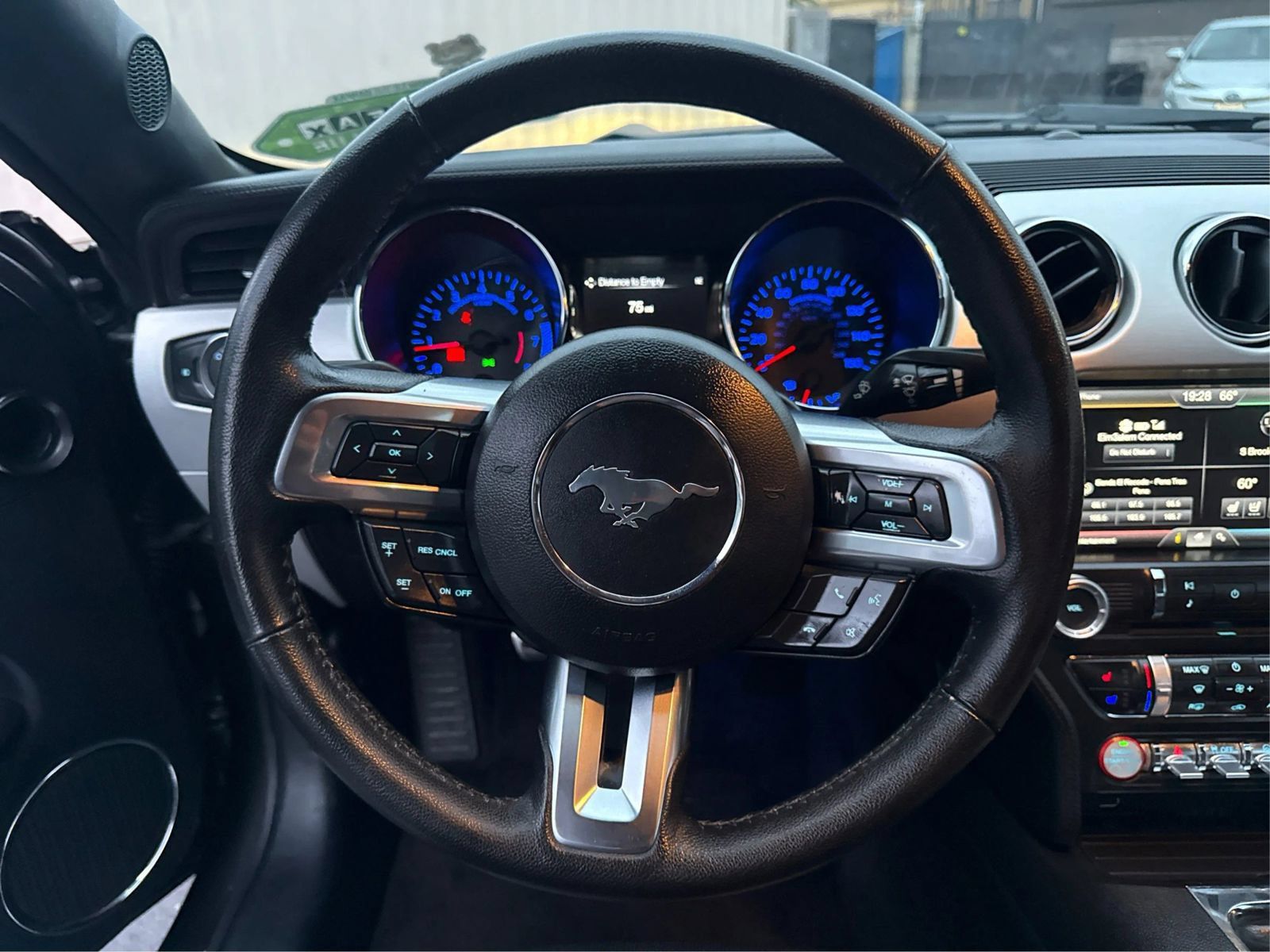 Used 2015 Ford Mustang Premium RWD image 17