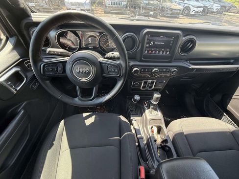 Used 2021 Jeep Wrangler Unlimited Sport AWD/4WD image 16