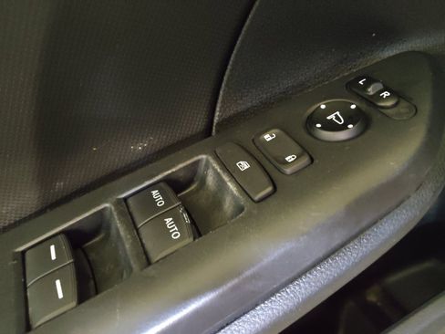 Used 2020 Honda Civic LX image 27