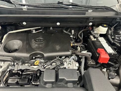 Used 2023 Toyota RAV4 LE FWD image 19