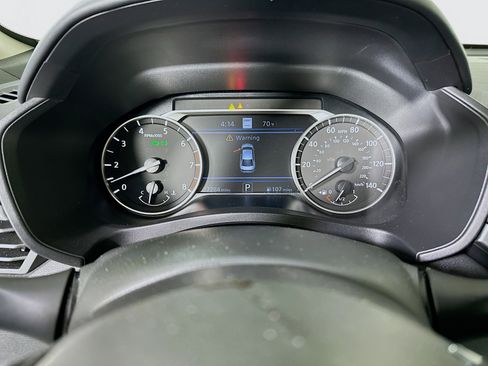 Used 2024 Nissan Altima 2.5 SL AWD/4WD image 19