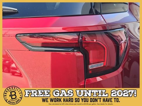 New 2027 GMC Terrain Elevation w/ Elevation Premium Package AWD/4WD image 8