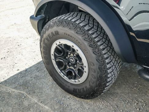 Used 2022 Ford Bronco Big Bend w/ Sasquatch Package AWD/4WD image 21