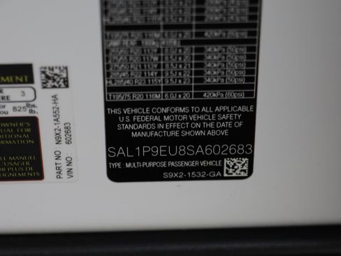 Certified 2025 Land Rover Range Rover Sport SE AWD/4WD image 25