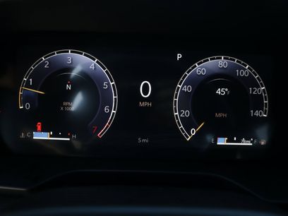 New 2025 Jeep Grand Cherokee L Laredo