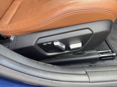 Used 2017 BMW 330i Sedan RWD image 41