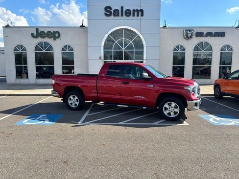 Used 2020 Toyota Tundra SR5 w/ SR5 Upgrade Package image 1