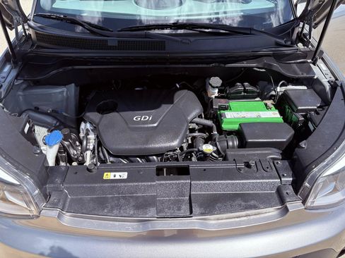 Used 2019 Kia Soul FWD image 37