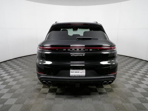 New 2026 Porsche Cayenne S AWD/4WD image 32