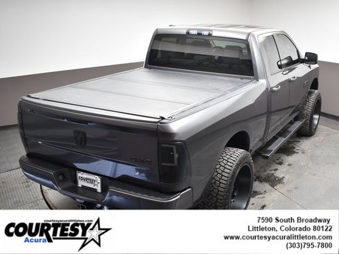 Used 2018 RAM 1500 Express w/ Express Value Package image 36