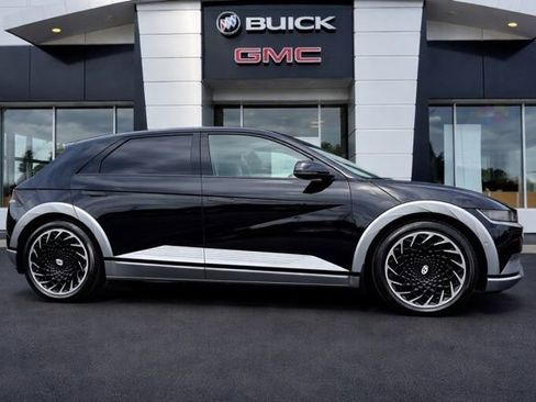 Used 2023 Hyundai Ioniq 5 Limited image 2