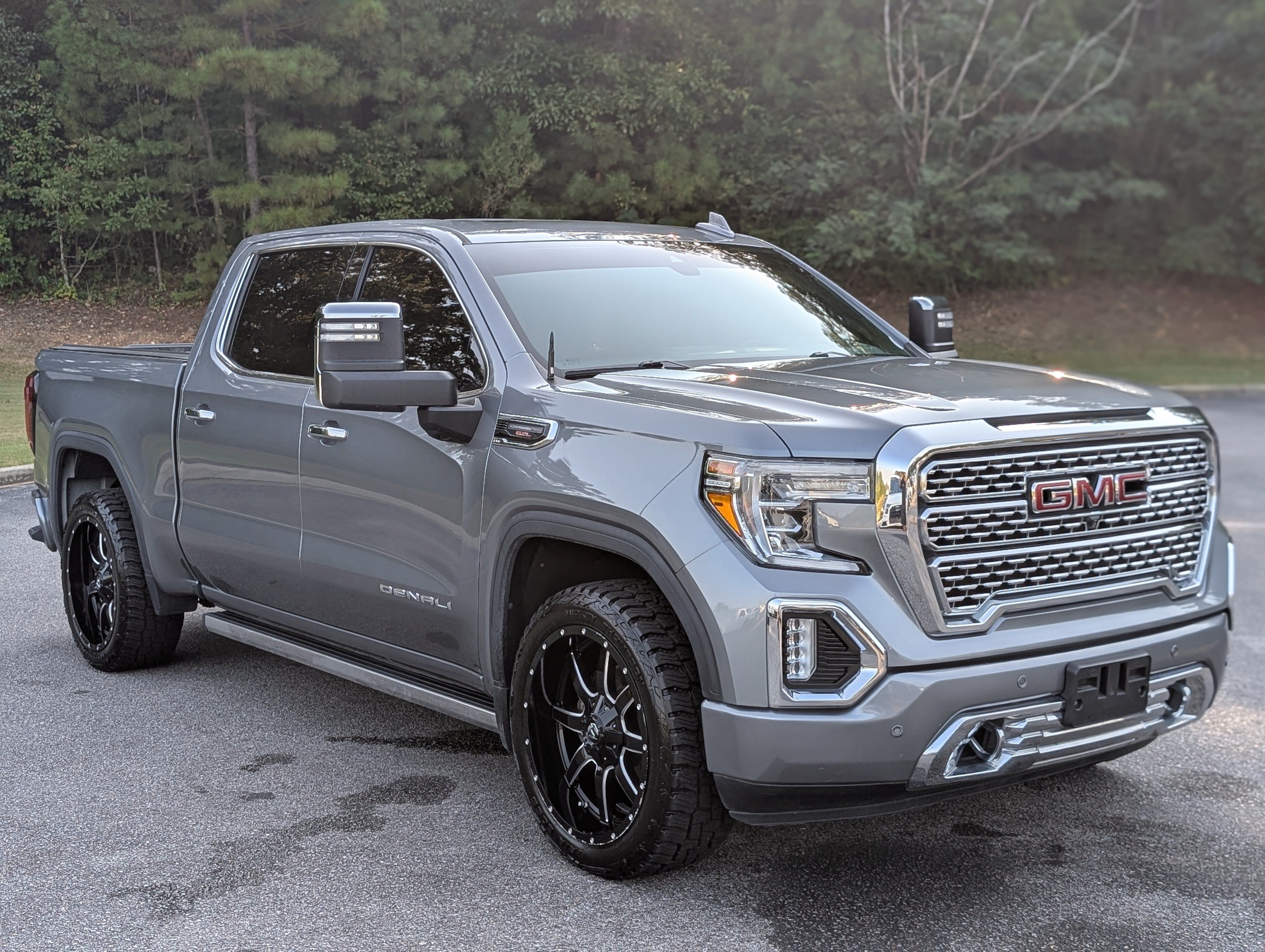 Used 2020 GMC Sierra 1500 Denali w/ Denali Ultimate Package AWD/4WD image 11