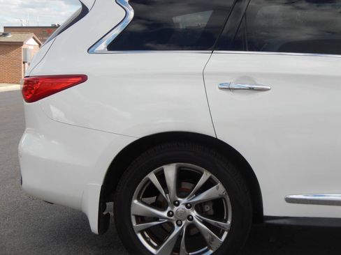 Used 2014 INFINITI QX60 FWD w/ Deluxe Touring Package image 24