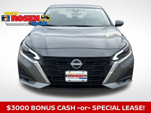 New 2025 Nissan Altima 2.5 SL image 8