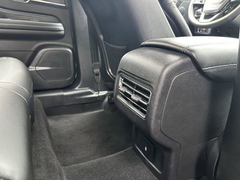 Certified 2024 Lincoln Corsair AWD image 39