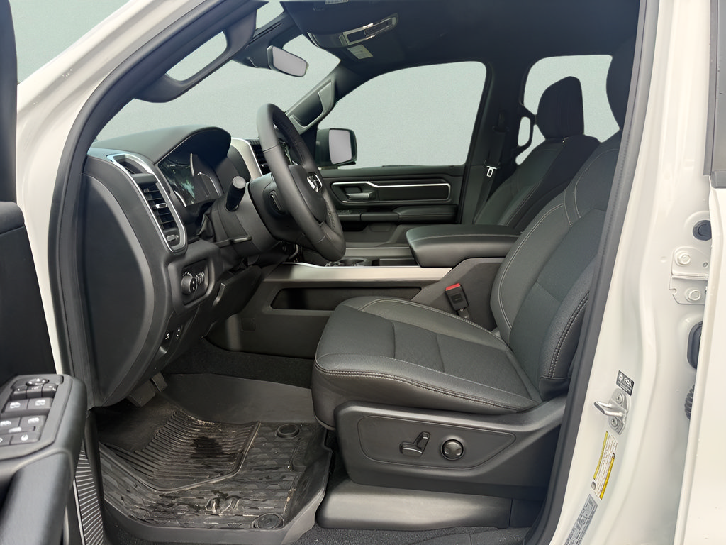 Used 2026 RAM 1500 Big Horn AWD/4WD image 10