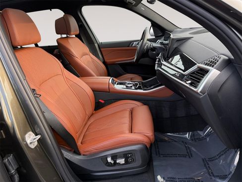 Used 2025 BMW X5 xDrive40i image 15