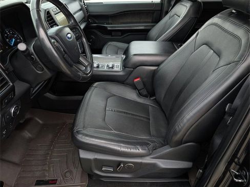 Used 2019 Ford Expedition Max Limited image 21