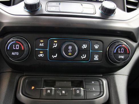 Used 2023 GMC Acadia AT4 image 50