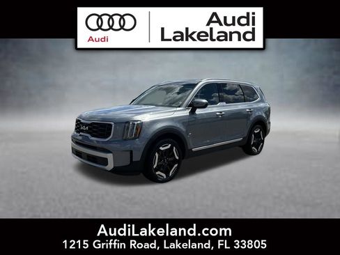 Used 2025 Kia Telluride S FWD image 1