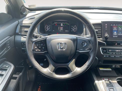Used 2023 Honda Passport TrailSport image 12