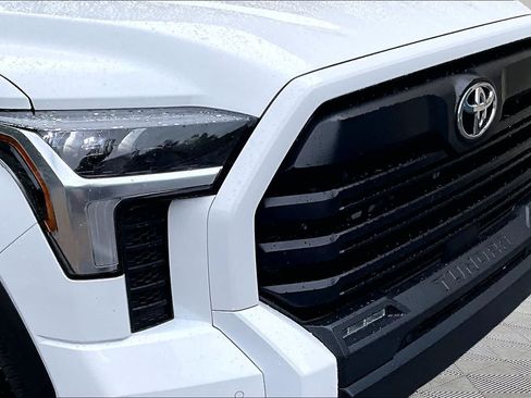 Used 2024 Toyota Tundra SR5 w/ SR5 Premium Package AWD/4WD image 30